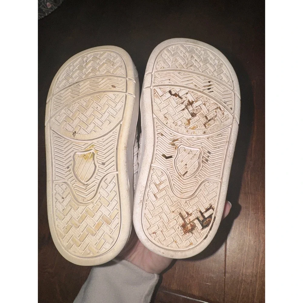 K-Swiss Classic VN Low White Leather Infant Sneakers Size 6 25612-101-M